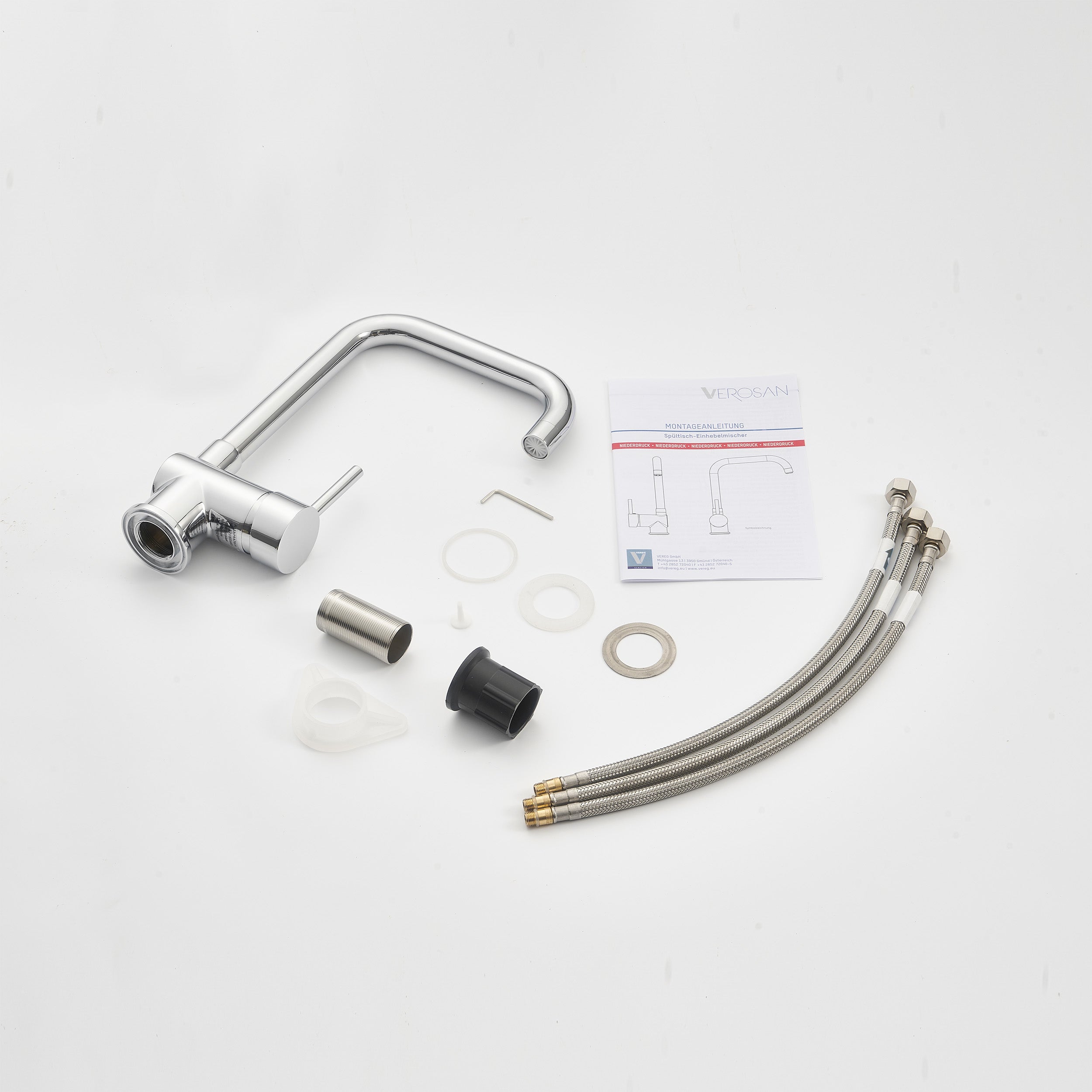 Low-pressure kitchen faucet with a square design in chrome